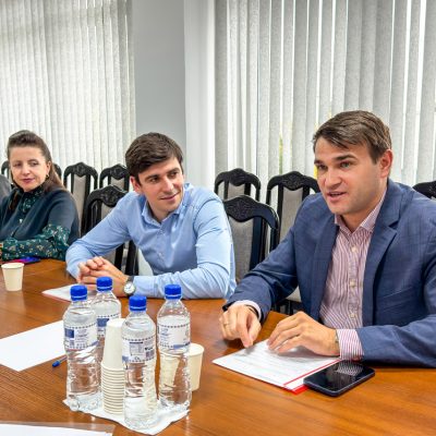 IMG-005